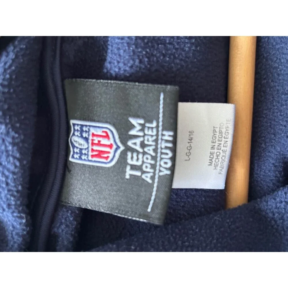 Seattle Seahawks NFL Youth Navy Blue Pullover Fleece Hoodie - Size youth L